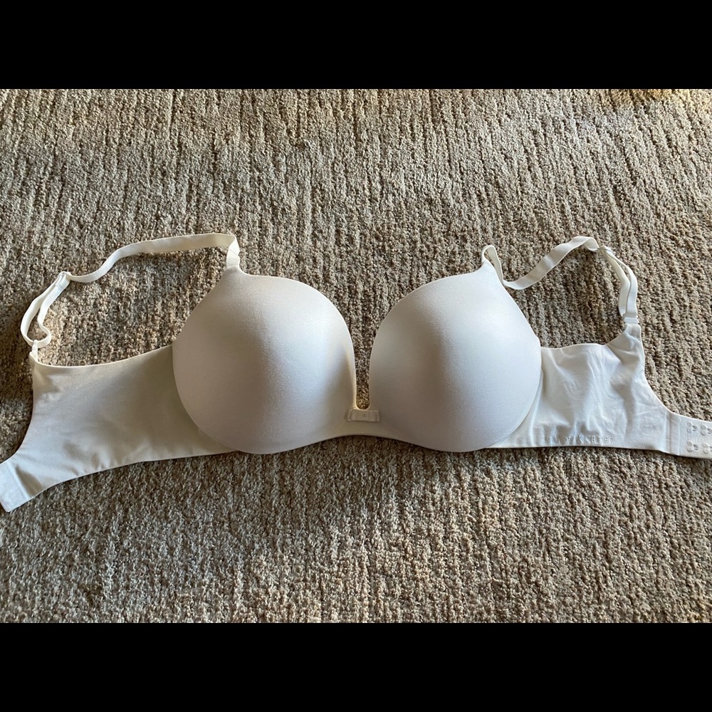 Victoria’s Secret Lined Demi Bra - size 34DD